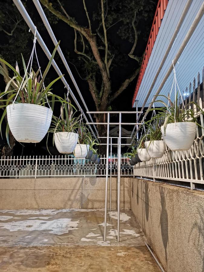 G Fortune Guest House Victoria Green Τζωρτζ Τάουν Εξωτερικό φωτογραφία